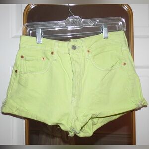 Levi’s lime green 501 shorts 🍋‍🟩